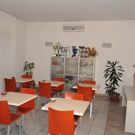 Marinetta Couette-café 3*