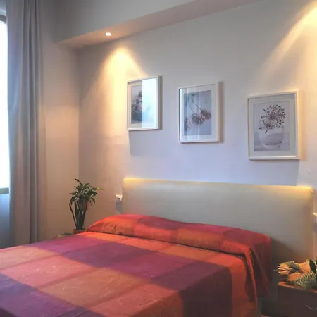 Couette-café Marinetta 3*