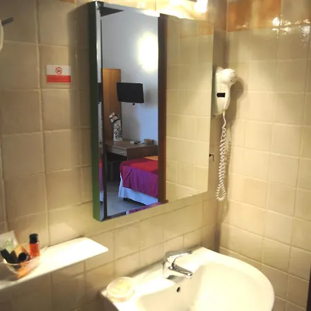 Couette-café Marinetta 3*