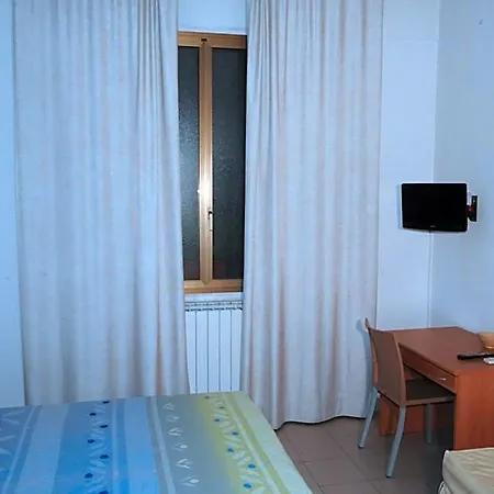 马利内塔住宿加早餐旅馆 住宿加早餐酒店 锡尼亚